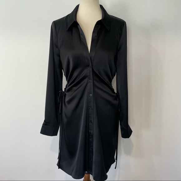 NWT Wayf Black Button Down Shirt Dress with Side Cutouts size Medium - Picture 7 of 12